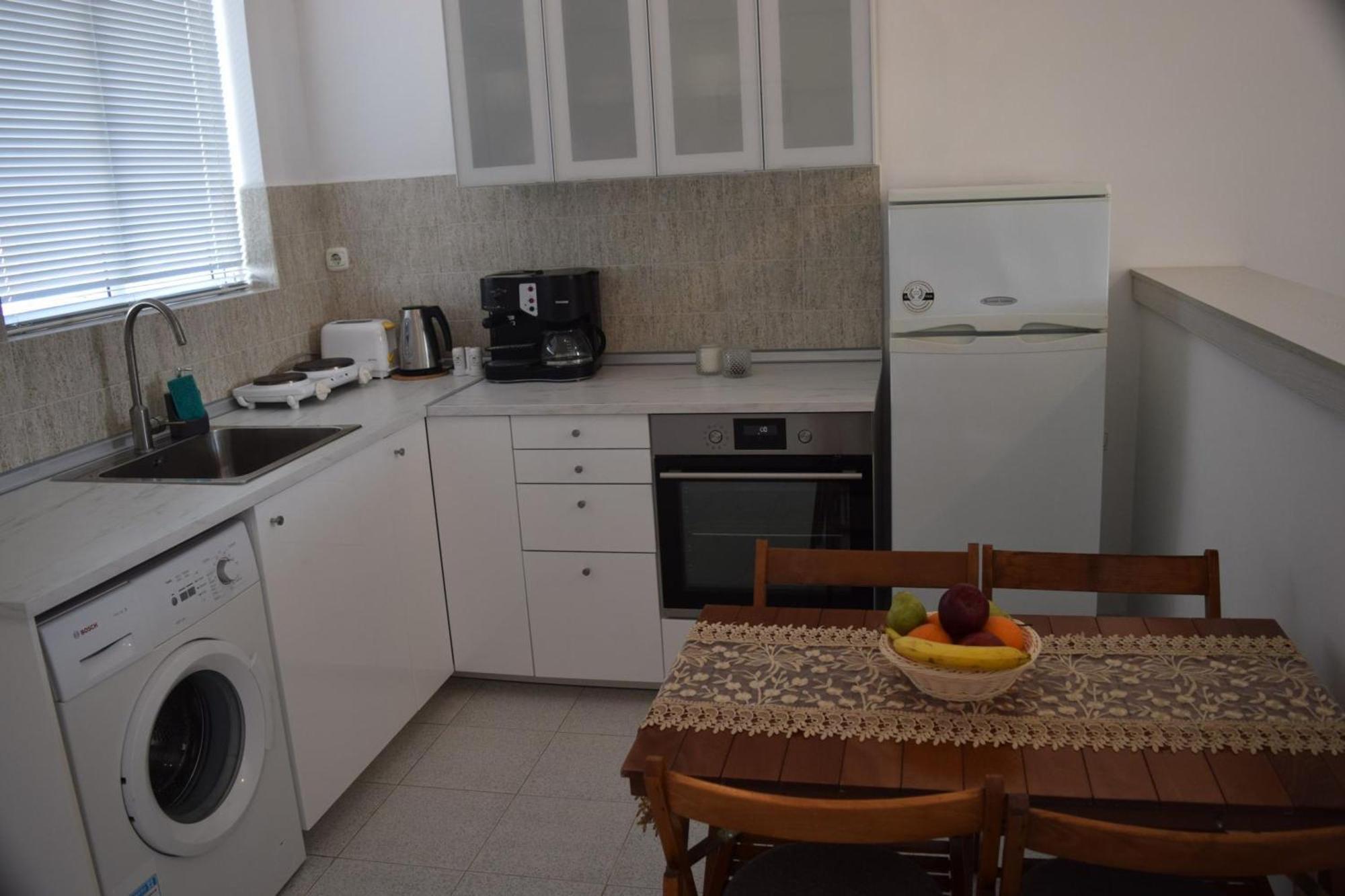 Apartament Lefteris In Rhodes Ialysos (Rhodes)