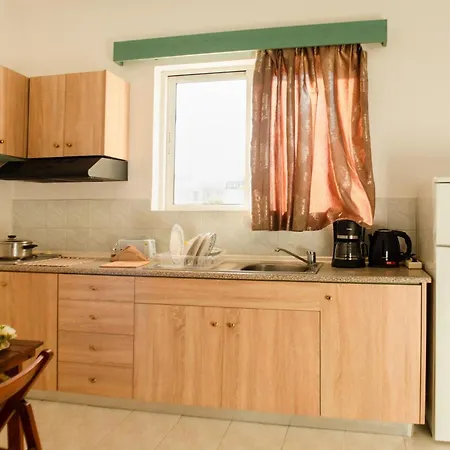 Lefteris Apartments In Ялиссос Экстерьер фото