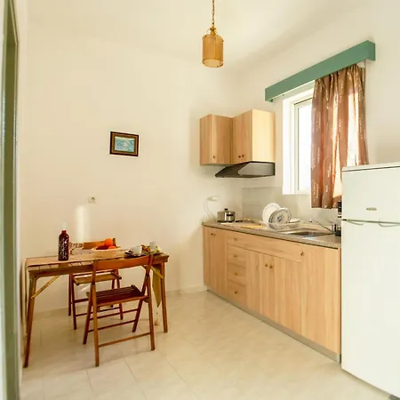 Lefteris Apartments In Ялиссос Экстерьер фото