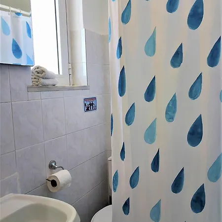 Lefteris Apartments In Ялиссос Экстерьер фото