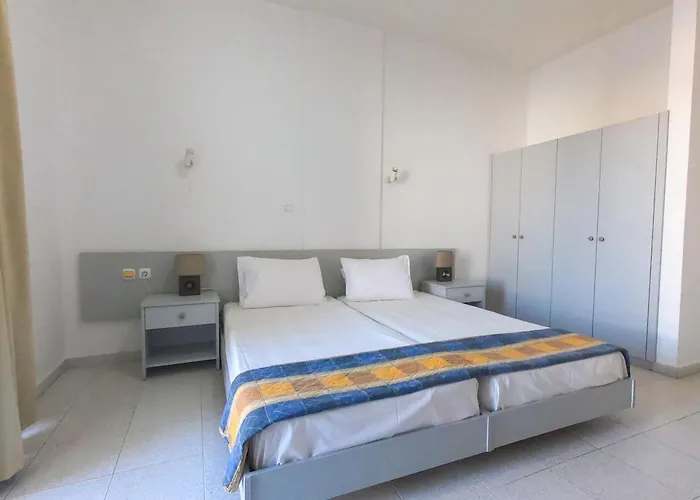 Lefteris Apartments In Ialysos Rhodes