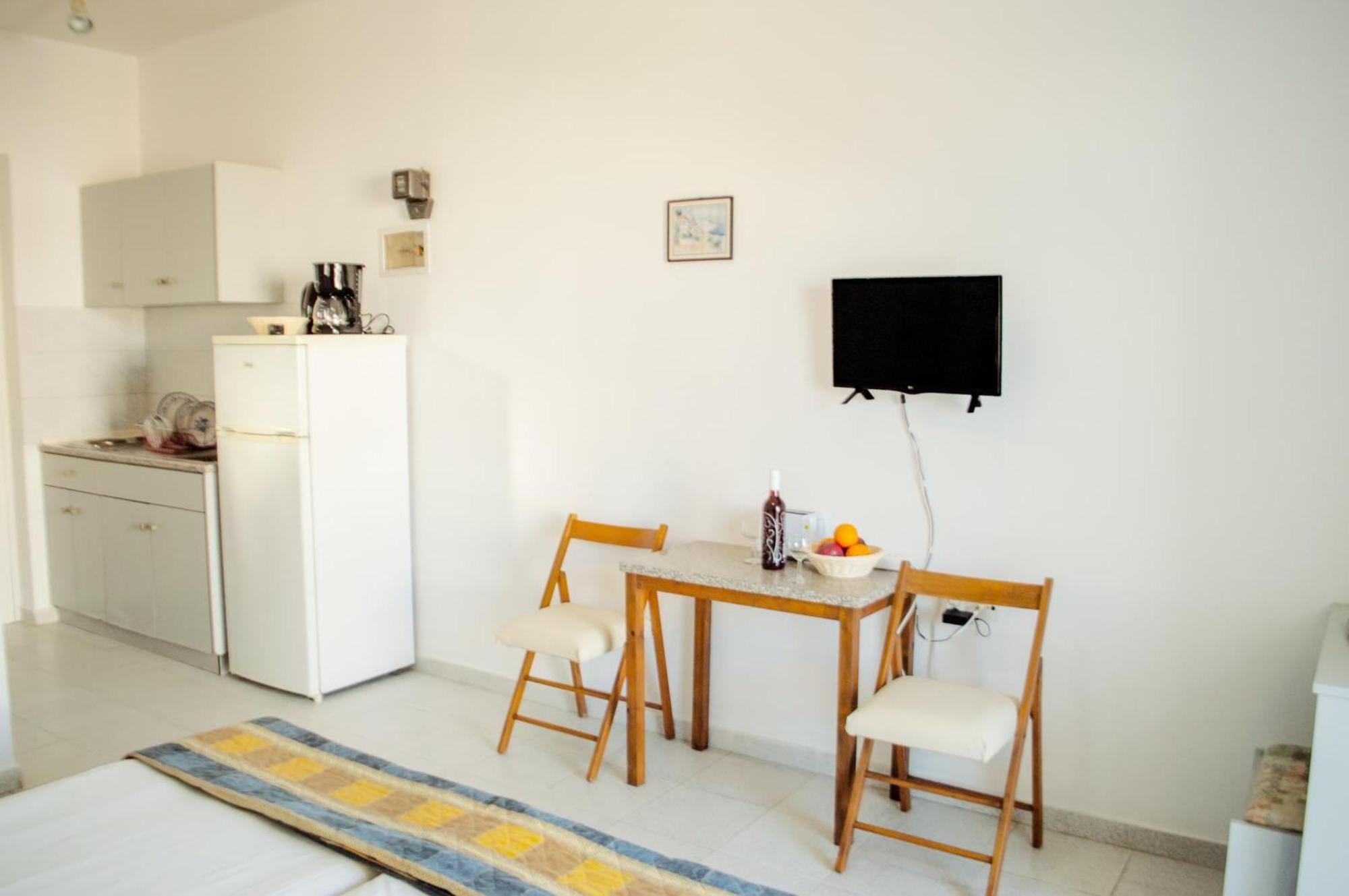 Lefteris In Rhodes Apartment Ialysos (Rhodes)