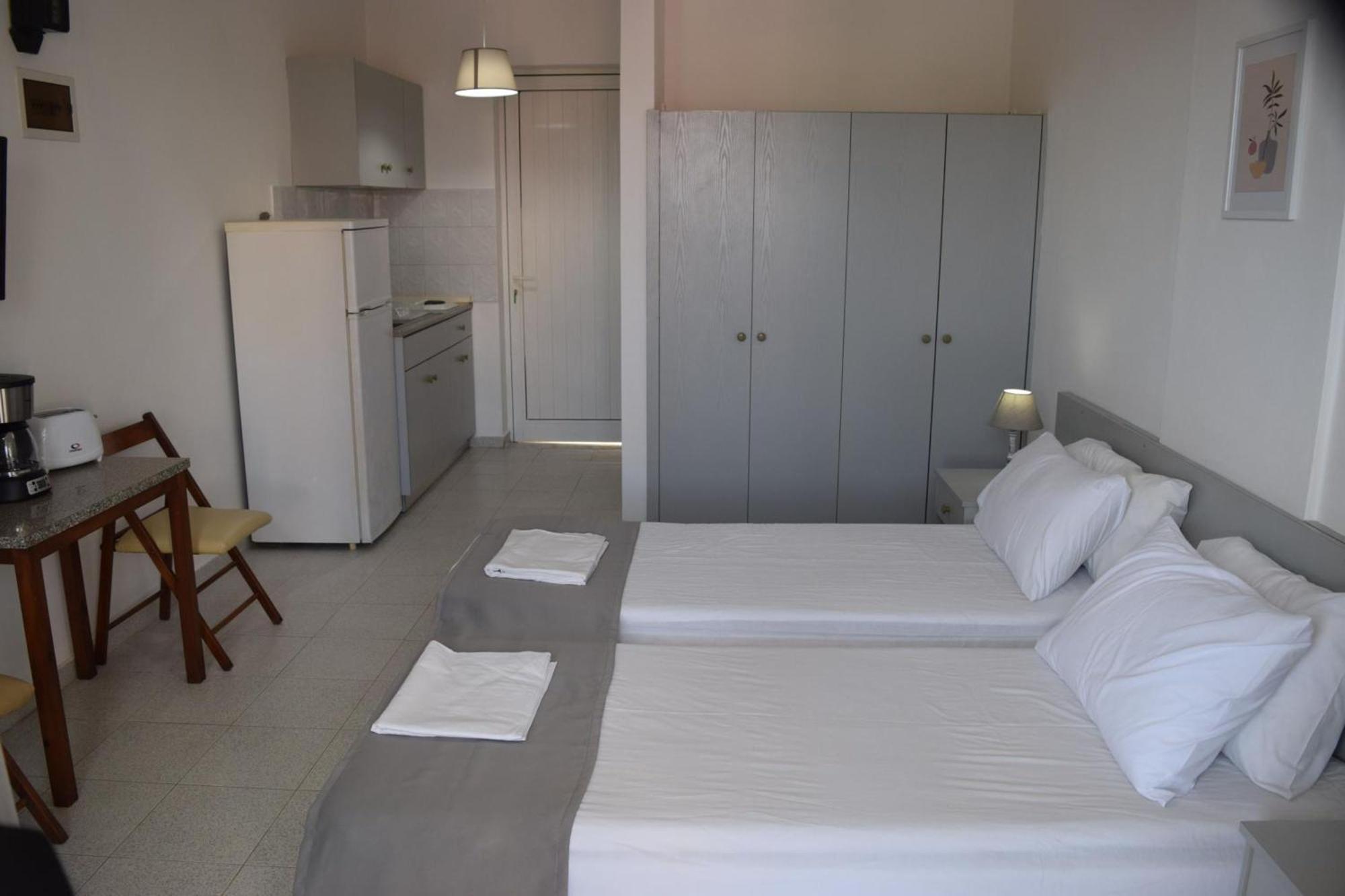 Lefteris In Rhodes Apartment
