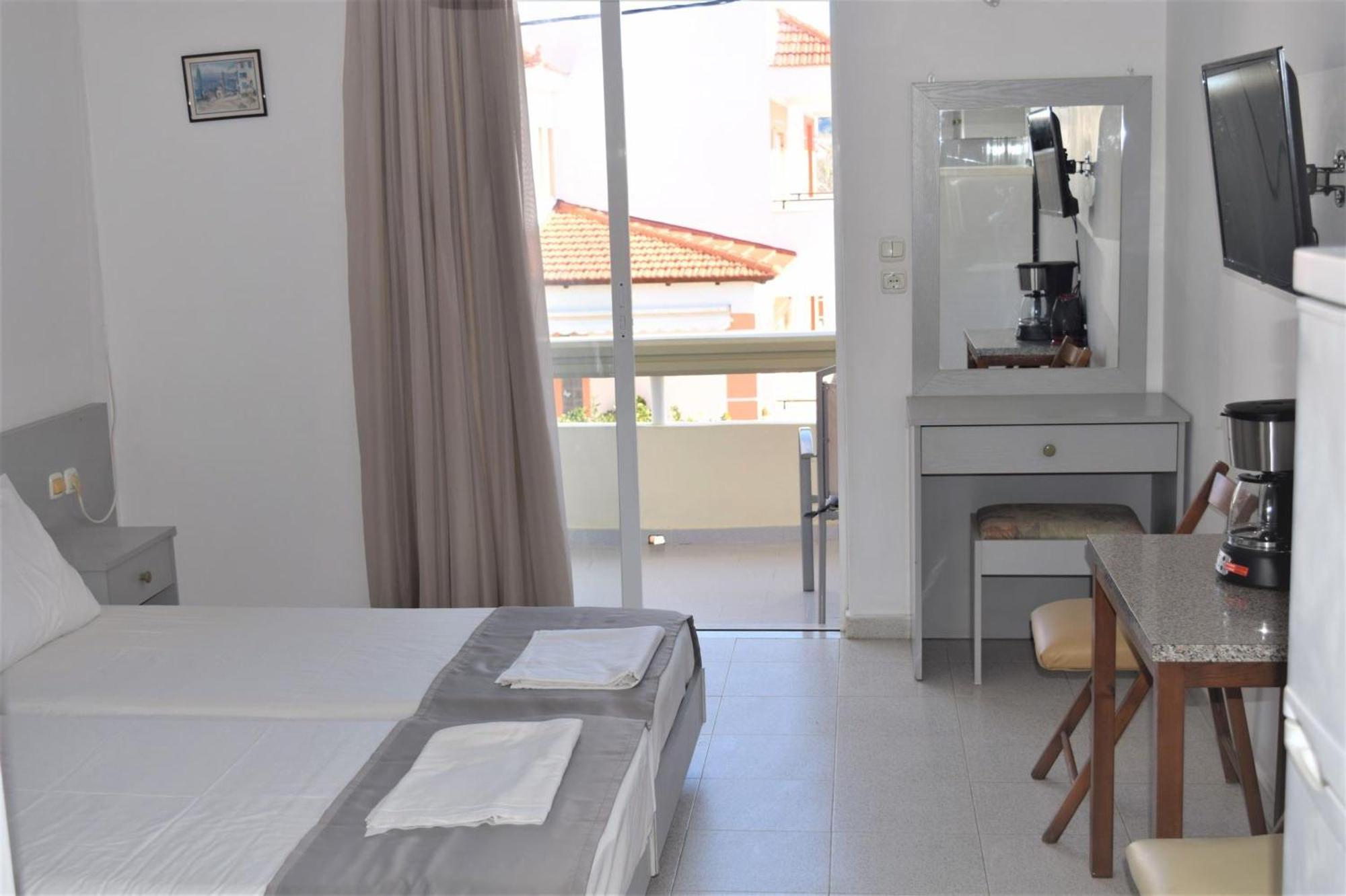 Apartment Lefteris In Rhodes